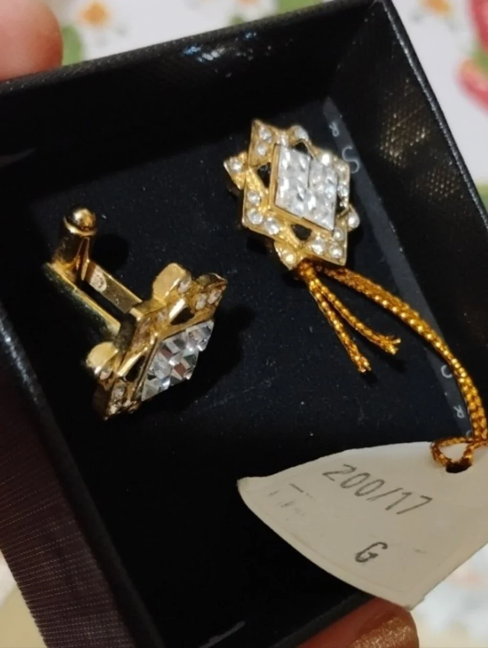 N/A elegant crystal